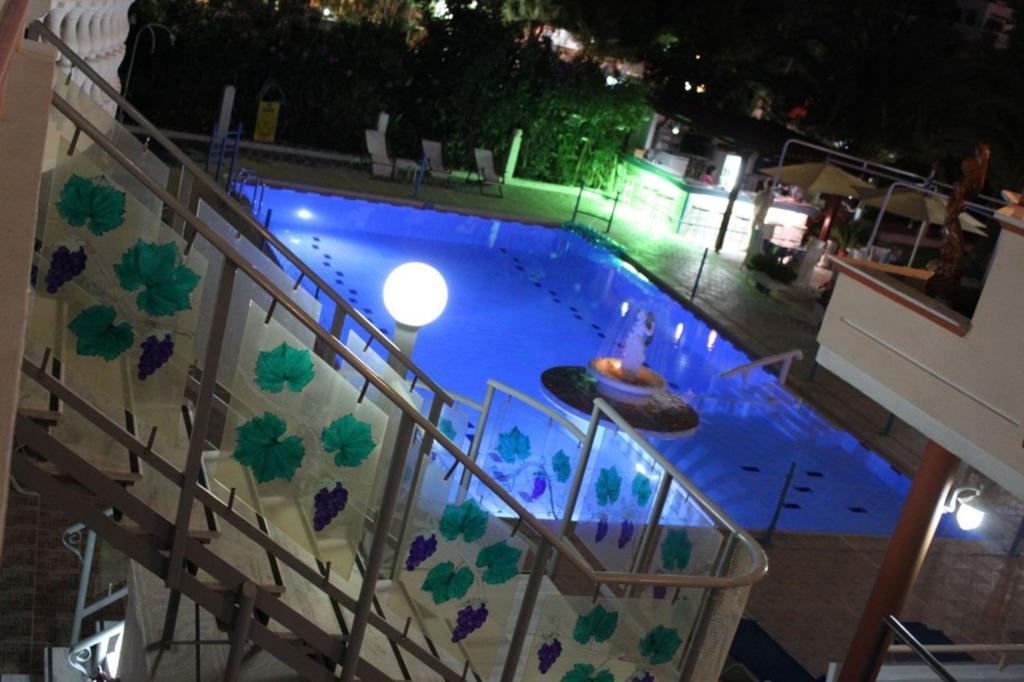 קאטו דרטסו Sun City מראה חיצוני תמונה