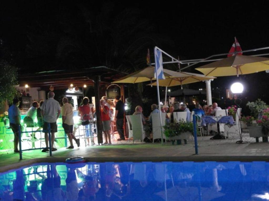 קאטו דרטסו Sun City מראה חיצוני תמונה