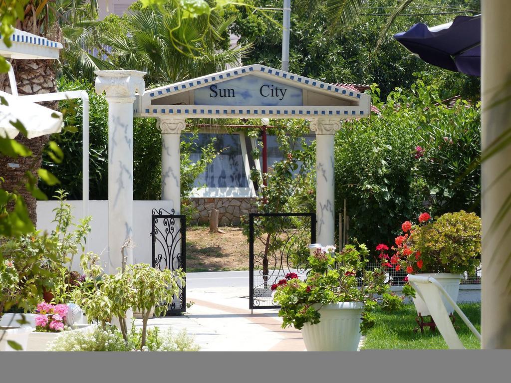קאטו דרטסו Sun City מראה חיצוני תמונה