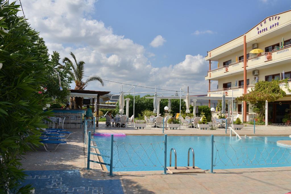 קאטו דרטסו Sun City מראה חיצוני תמונה